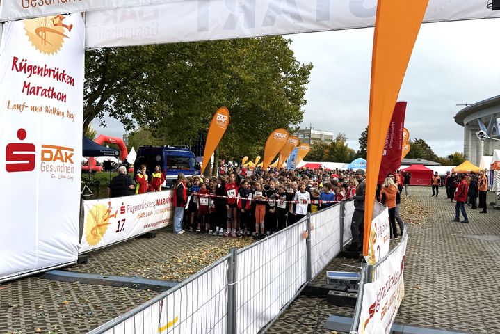 Start beim Rügenbrückenlauf in Stralsund